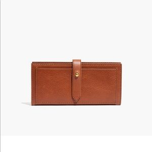 Madewell The Post Wallet in English Saddle